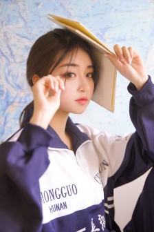 女教师2在线看
